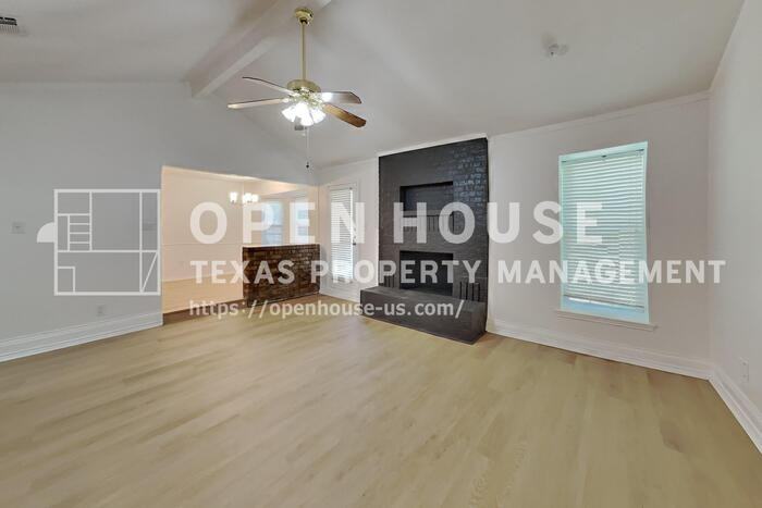 817 Lynne Ln - Photo 4 of 20