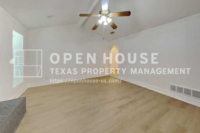 817 Lynne Ln - Photo 5 of 20