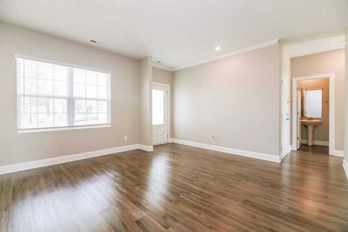 150 Level Dr - Photo 5 of 17