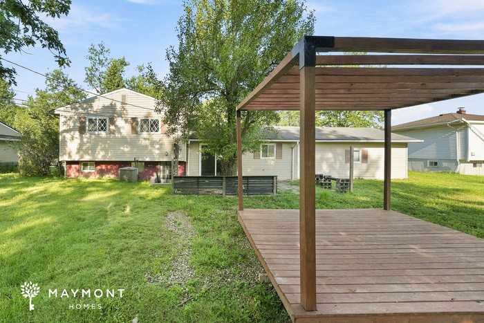 5583 Meadow Ln - Photo 3 of 3