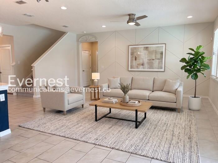 8404 Praise Dr - Photo 4 of 31