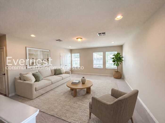 8404 Praise Dr - Photo 5 of 31