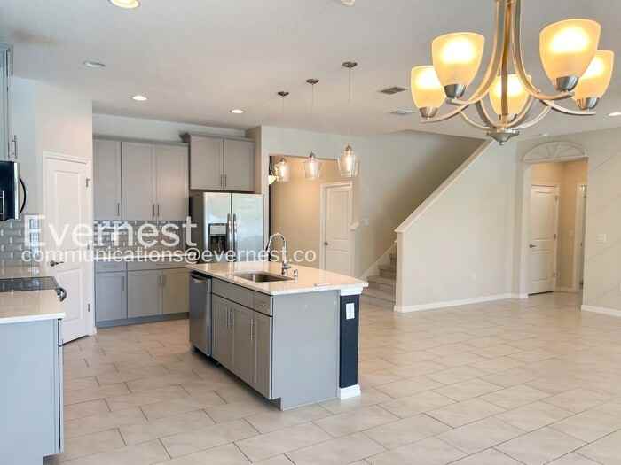 8404 Praise Dr - Photo 6 of 28