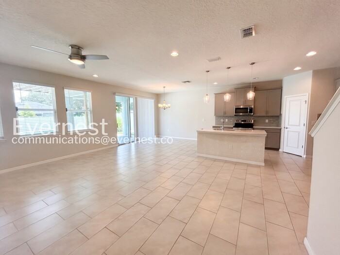 8404 Praise Dr - Photo 7 of 28