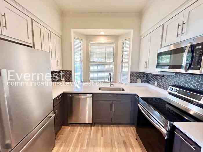 4106 Newton Ave - Photo 5 of 22