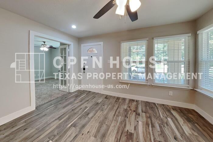 18116 Red Pine Ct - Photo 5 of 21