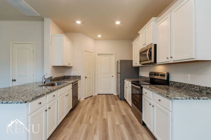 10417 Sweetwater Creek Dr - Photo 5 of 24