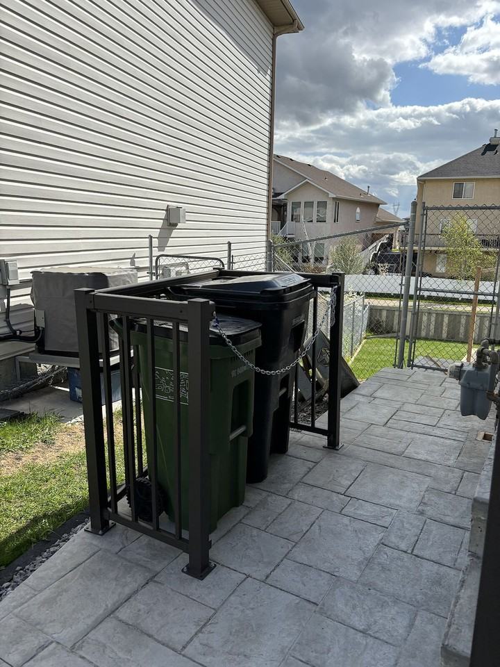 8061 166a Ave Nw - Photo 7 of 34