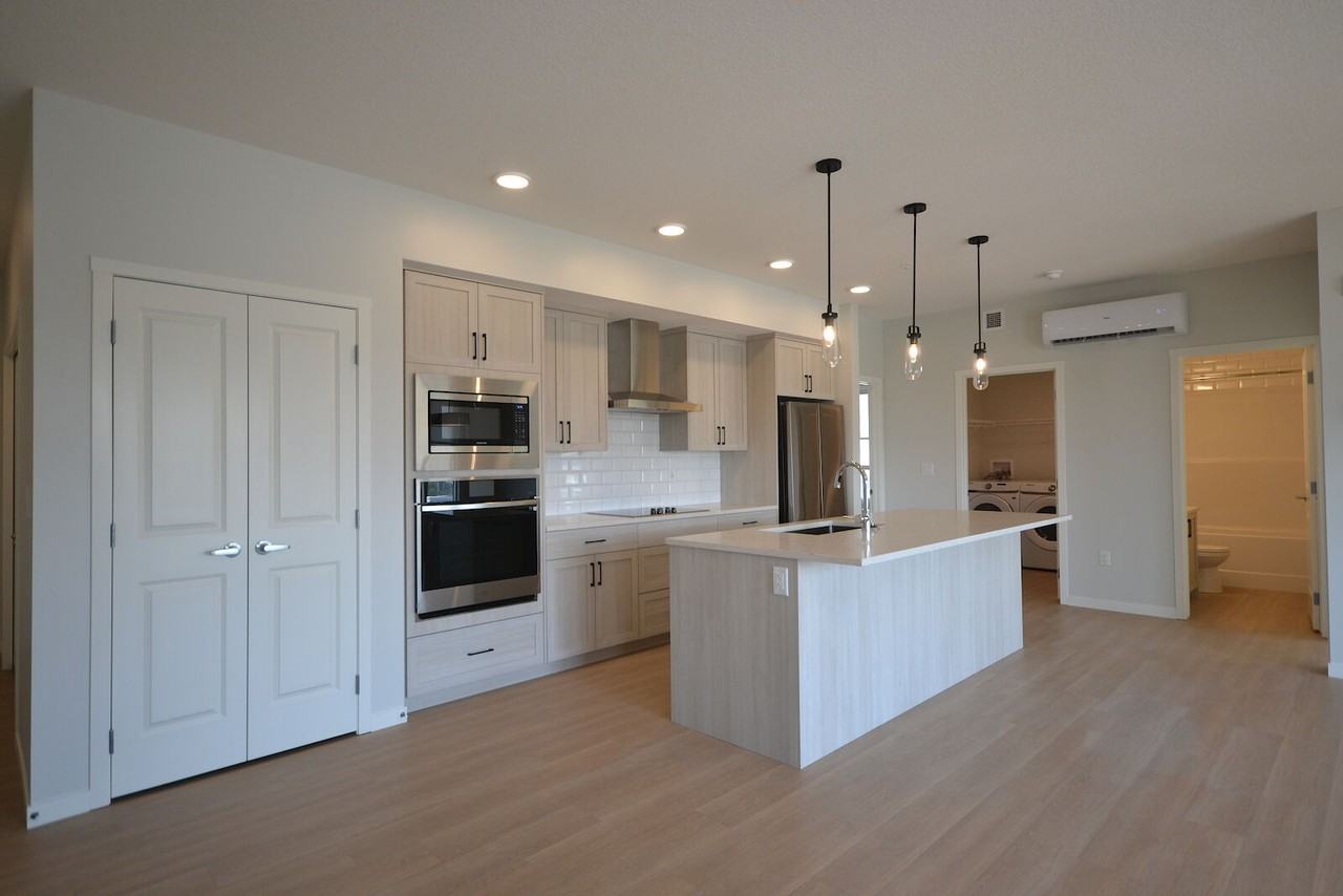 33 - 33 Carringham Gate Northwest - Photo 5 of 26