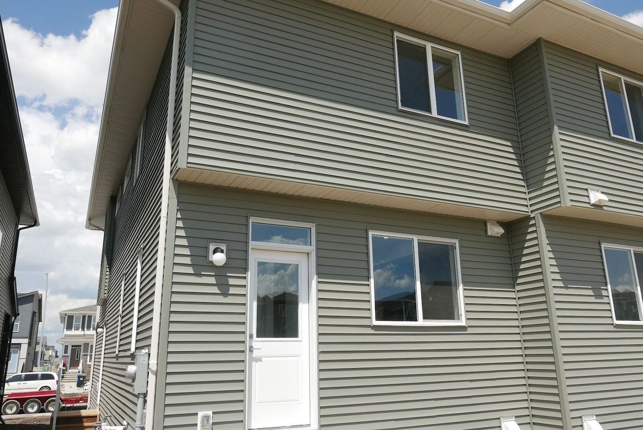 1894 Cornerstone Blvd Ne - Photo 3 of 30