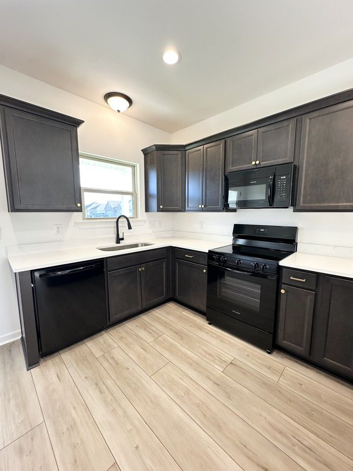 7382 Alley Oak Ln #NA - Photo 4 of 19