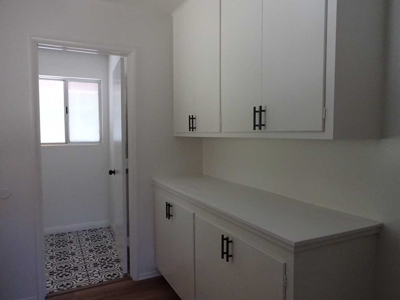 943 Oak Ave #NA - Photo 7 of 29