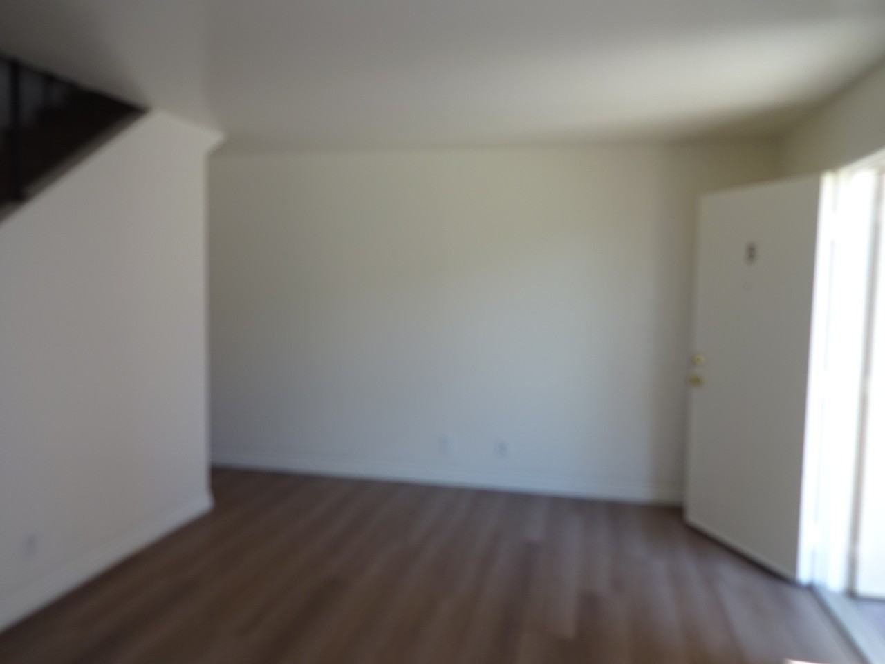 328 S Steckel Dr #B - Photo 3 of 15