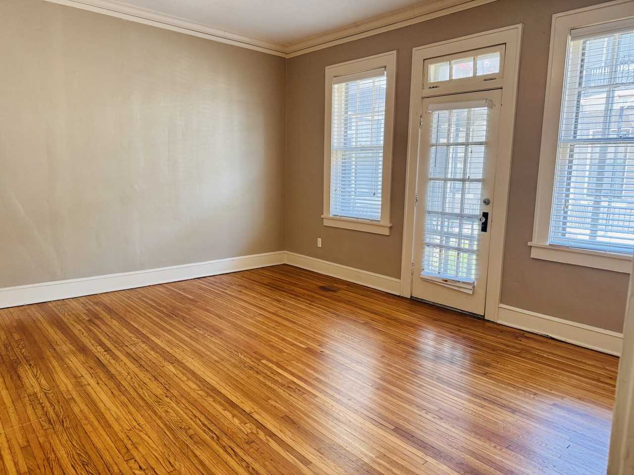 31 S Mclean Blvd #14 - Photo 5 of 14