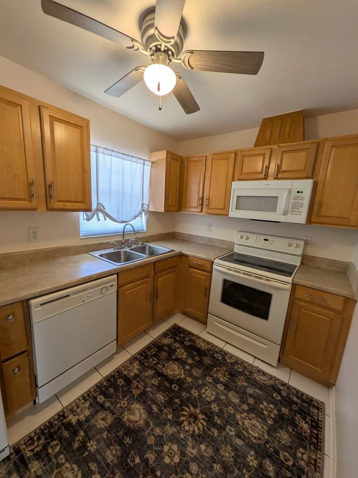 4507 Yorkshire Ave #NA - Photo 3 of 29