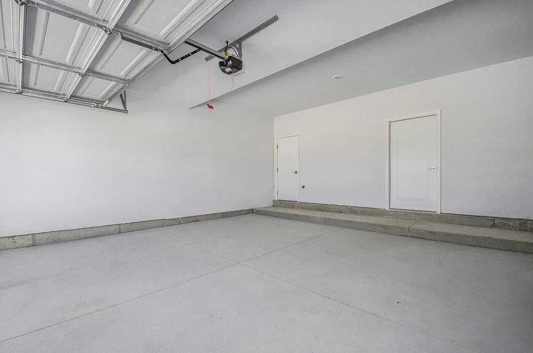 3454 Nina Ave #3454 - Photo 3 of 18