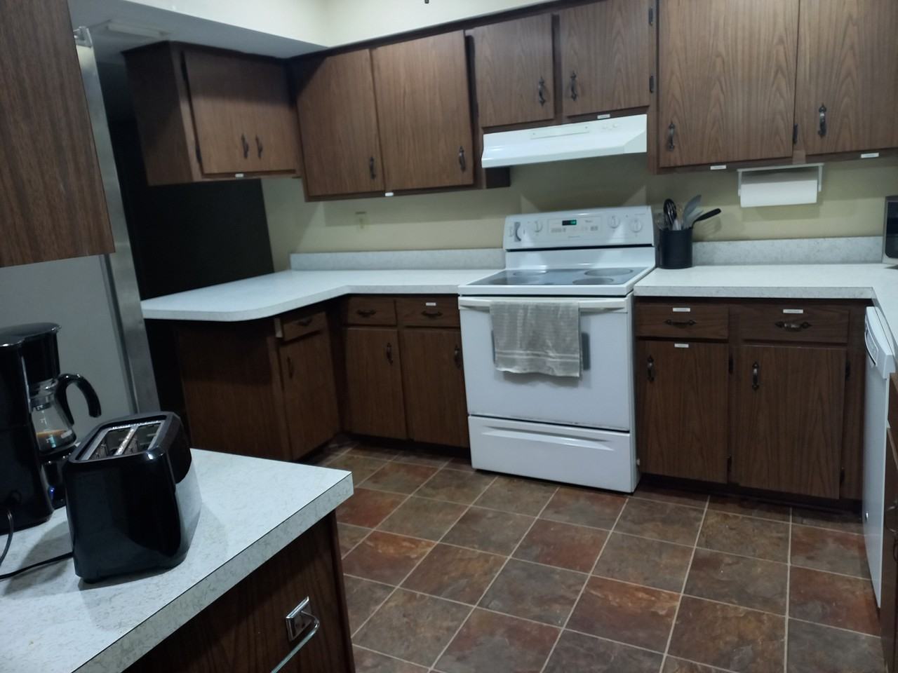 517 Queens Loop N #2 - Photo 4 of 7