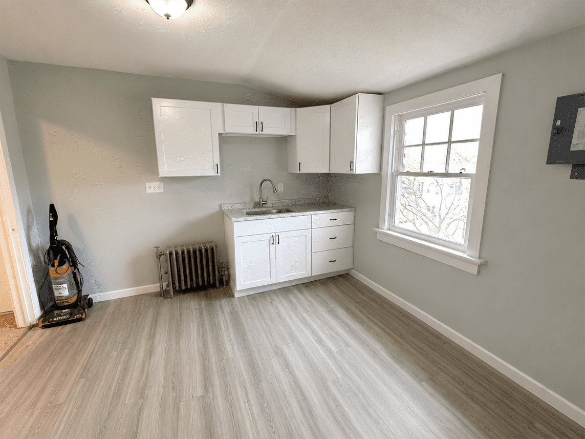 3151 Collingwood Blvd #4 - Photo 2 of 8