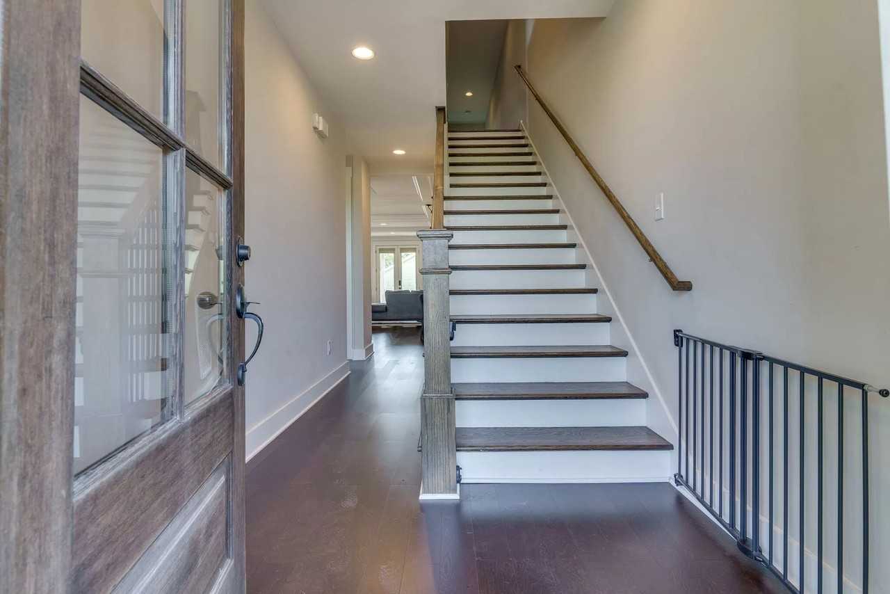672B Annex Ave #NA - Photo 2 of 27
