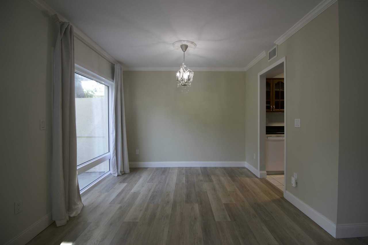 11873 Northtrail Ave - Photo 4 of 14
