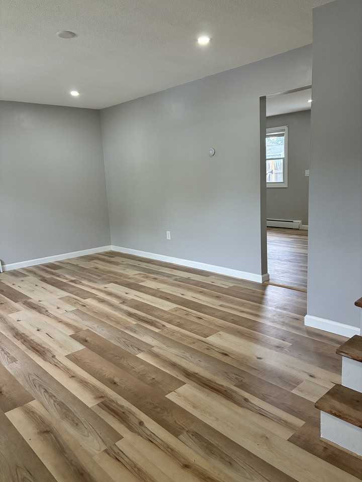 124 Stetson St #124LEFT - Photo 4 of 18