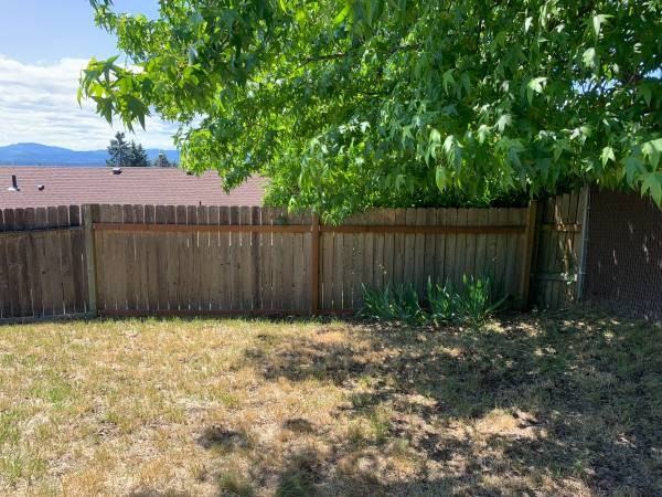 3329 Ward Ave #NA - Photo 3 of 14