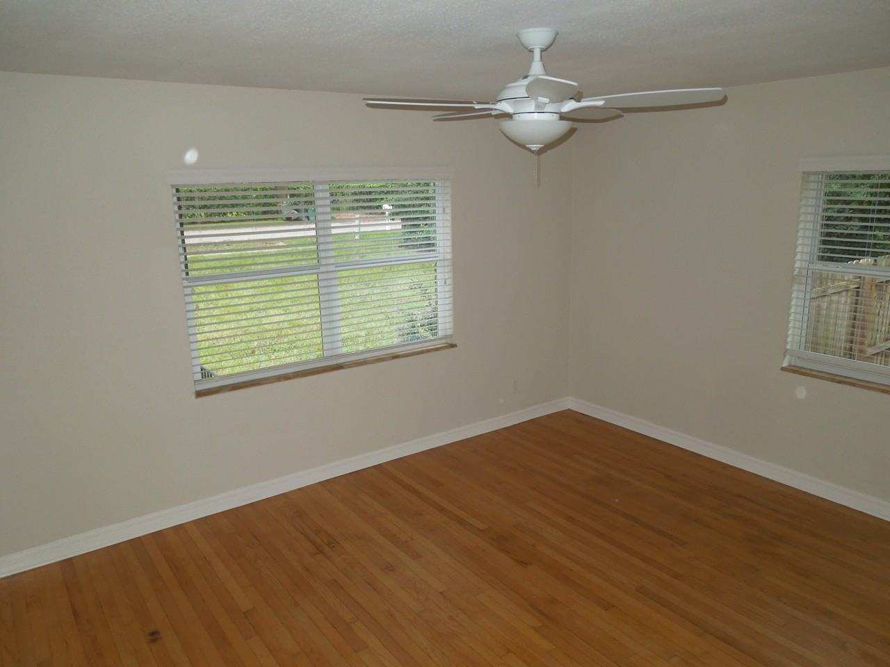 710 Magnolia Dr #NA - Photo 2 of 12