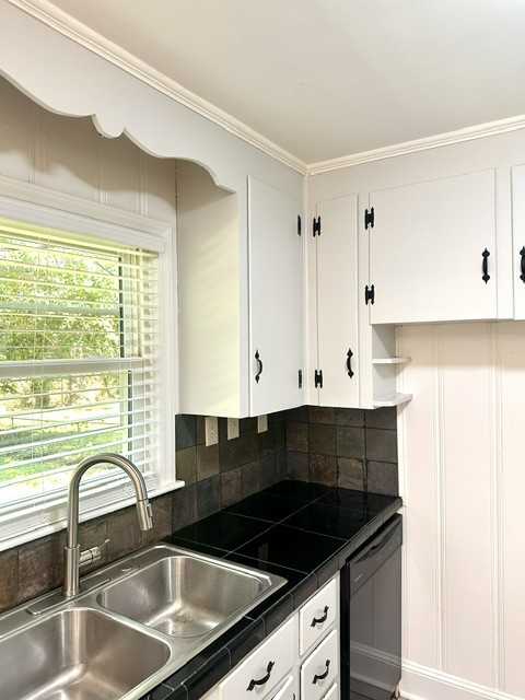1914 Kilborne Dr #NA - Photo 6 of 14