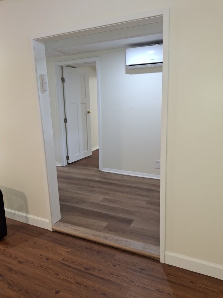 48 W High St - Photo 2 of 19