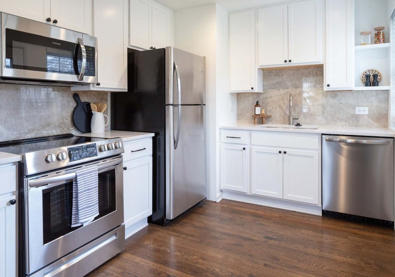 Belle Park Townhomes - Photo 4 of 15