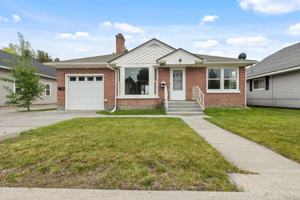 featured image of 345 W 17th St