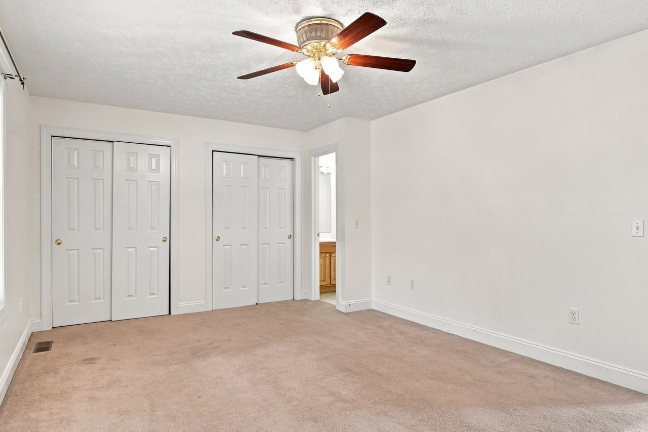 315 Tall Oak Blvd #NA - Photo 4 of 7