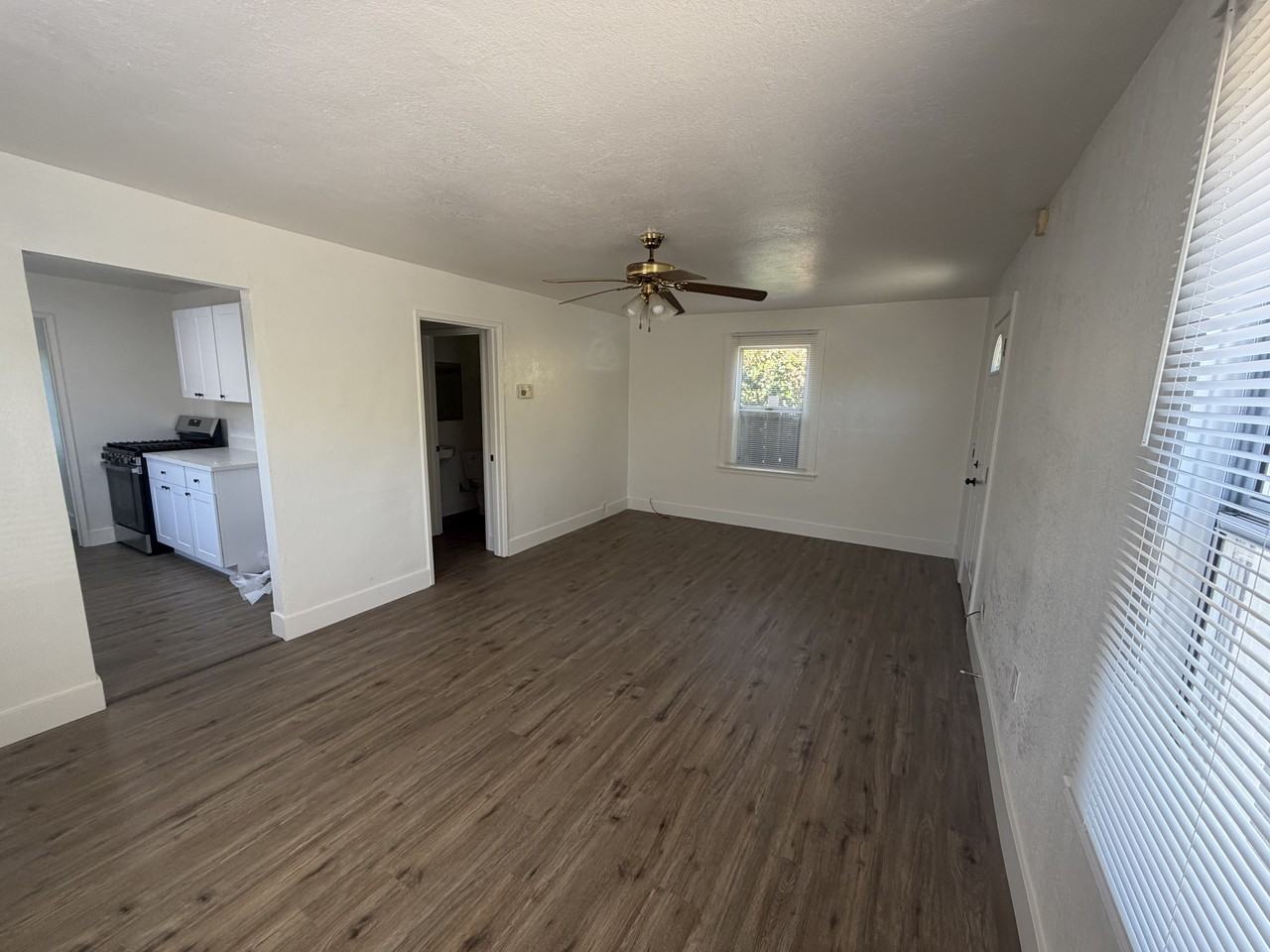 1602 Grandview Dr #NA - Photo 3 of 13