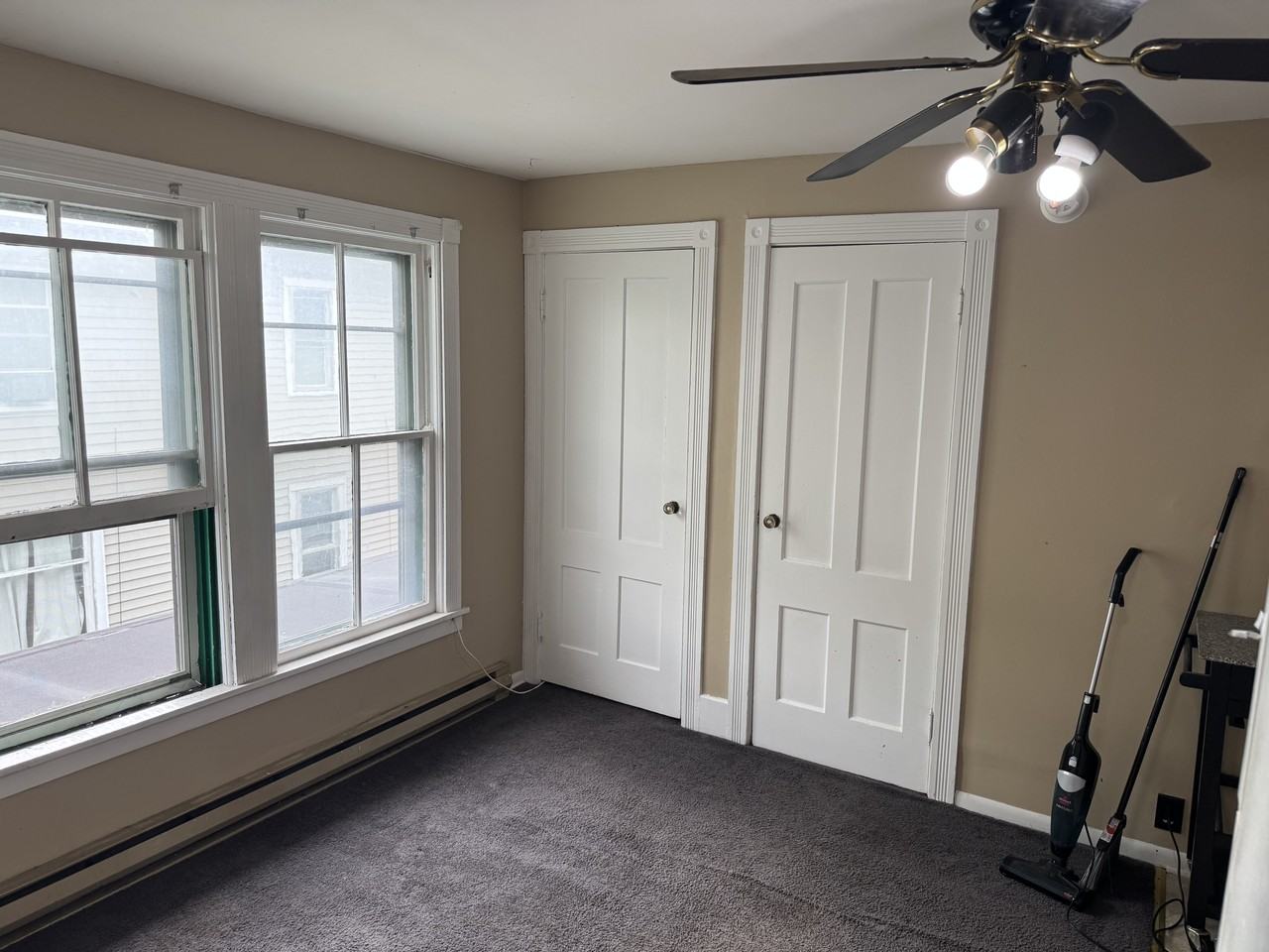 125 Benham St #4 - Photo 5 of 12