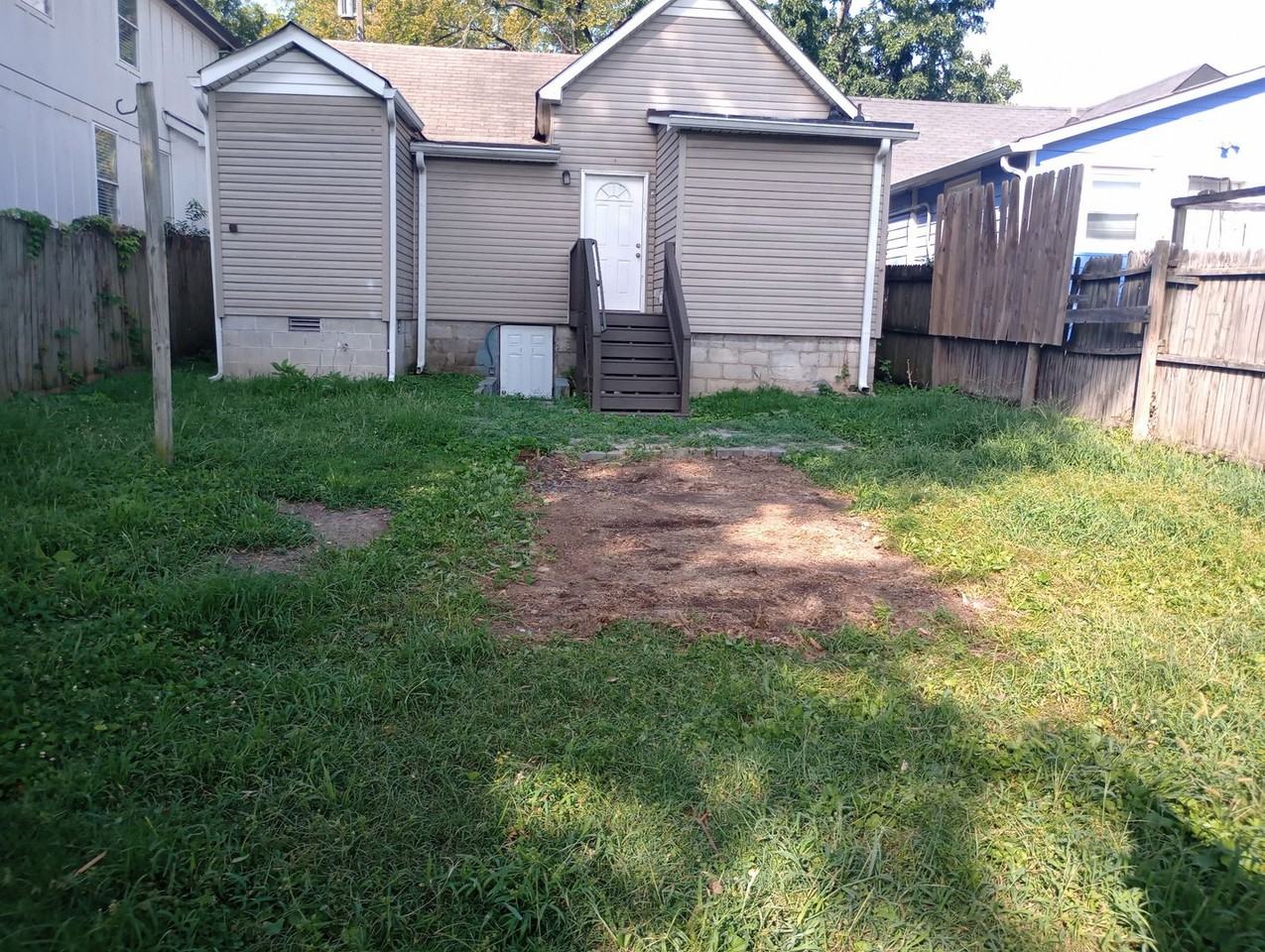 1814 15th Ave N - Photo 2 of 14
