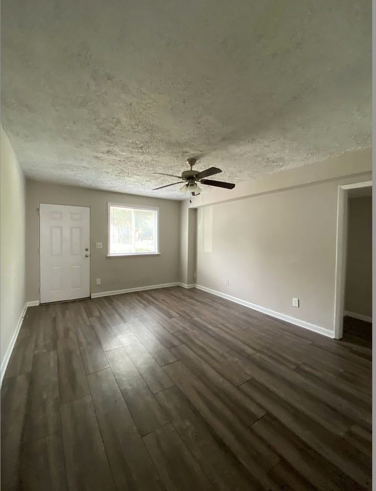 Oak Pointe Apartments - Photo 7 of 9