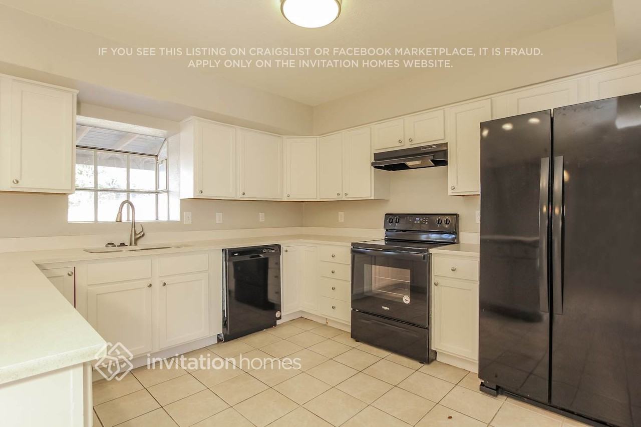 3514 W Royal Palm Rd - Photo 6 of 16