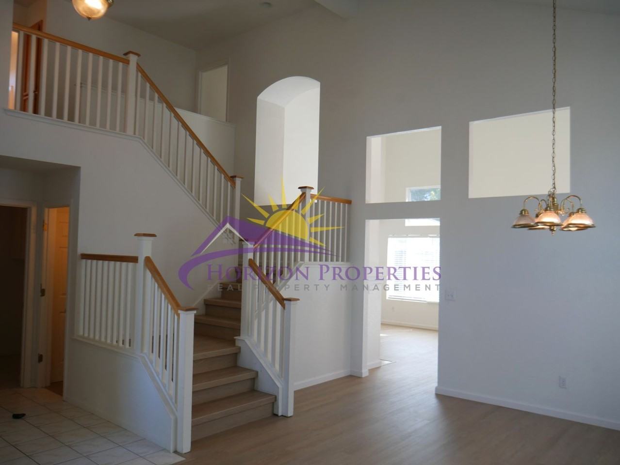 8893 Carmel Plaza Way - Photo 4 of 25