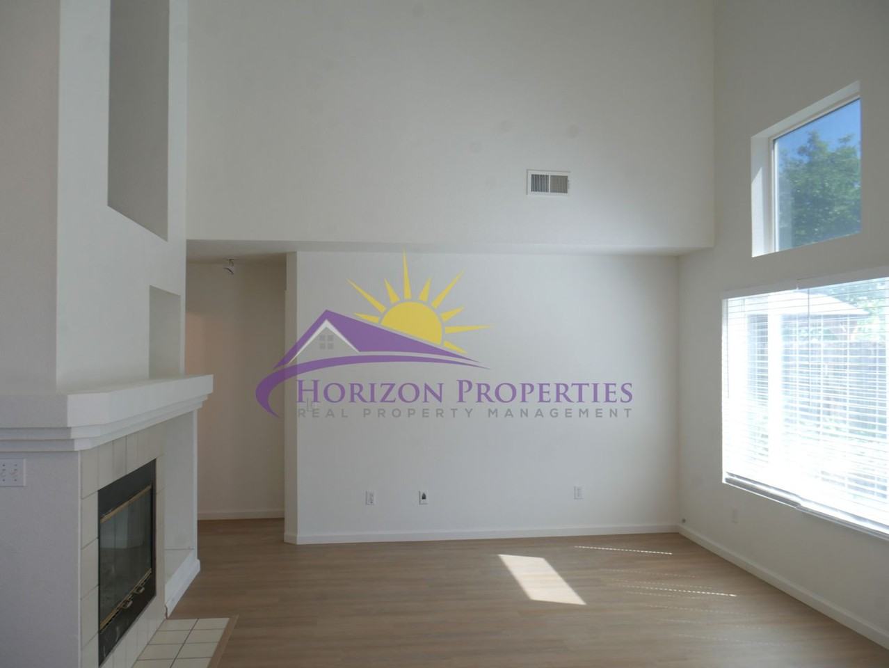 8893 Carmel Plaza Way - Photo 5 of 25