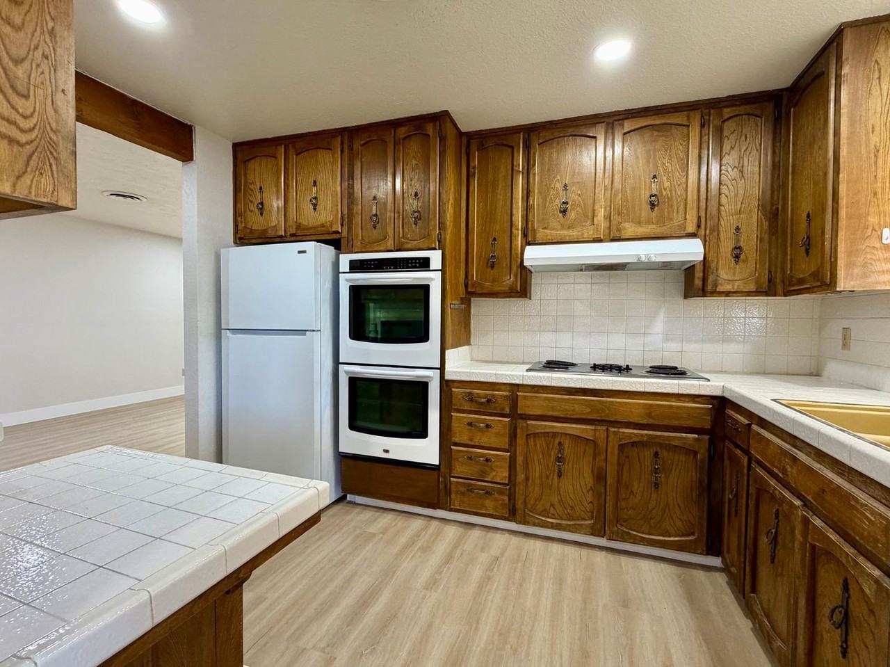 408 W Ward Ave - Photo 6 of 21