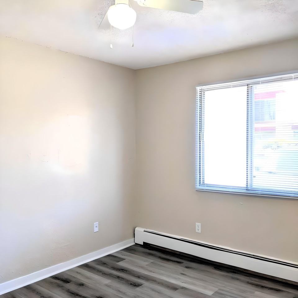 1851 Magnolia Ave E #1851-104 - Photo 7 of 25