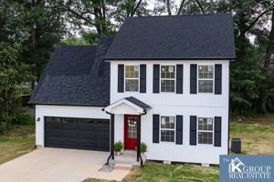 featured image of 108 W Tuscany Ct