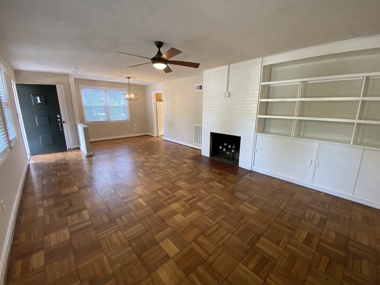 1 E 62nd St #1 - Photo 3 of 20