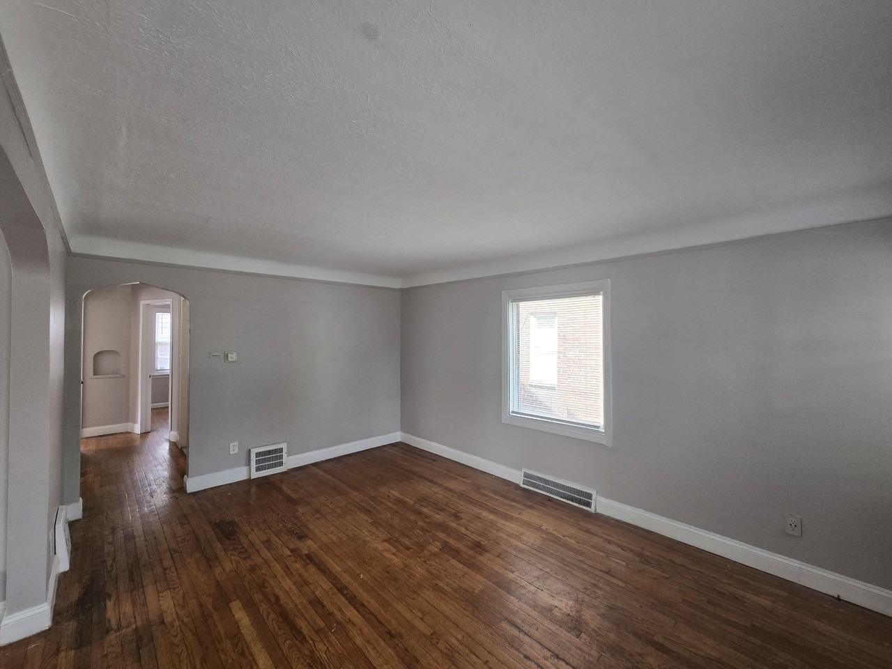 15401 Eastwood St #1 - Photo 2 of 26