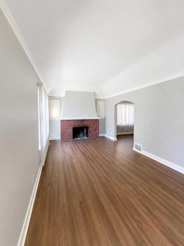 16219 Northlawn St - Photo 6 of 14