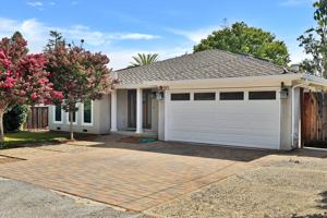 featured image of 1681 Kensington Ave #1