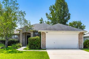 featured image of 3701 Woodbriar Dr