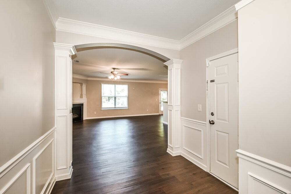 12411 Clackwyck Ln - Photo 5 of 17