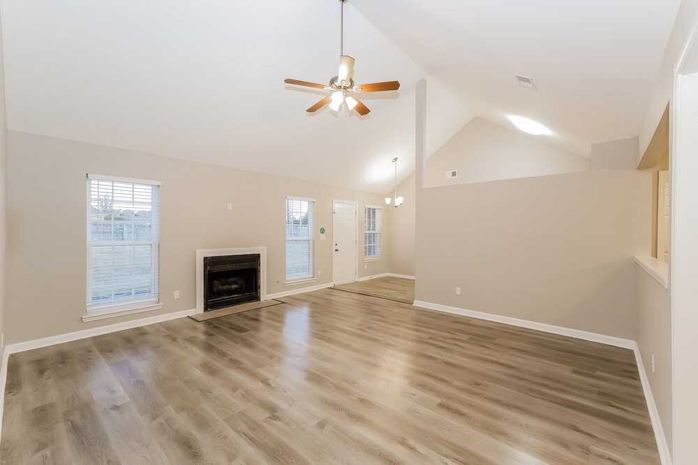 215 Mack Edwards Dr - Photo 4 of 17