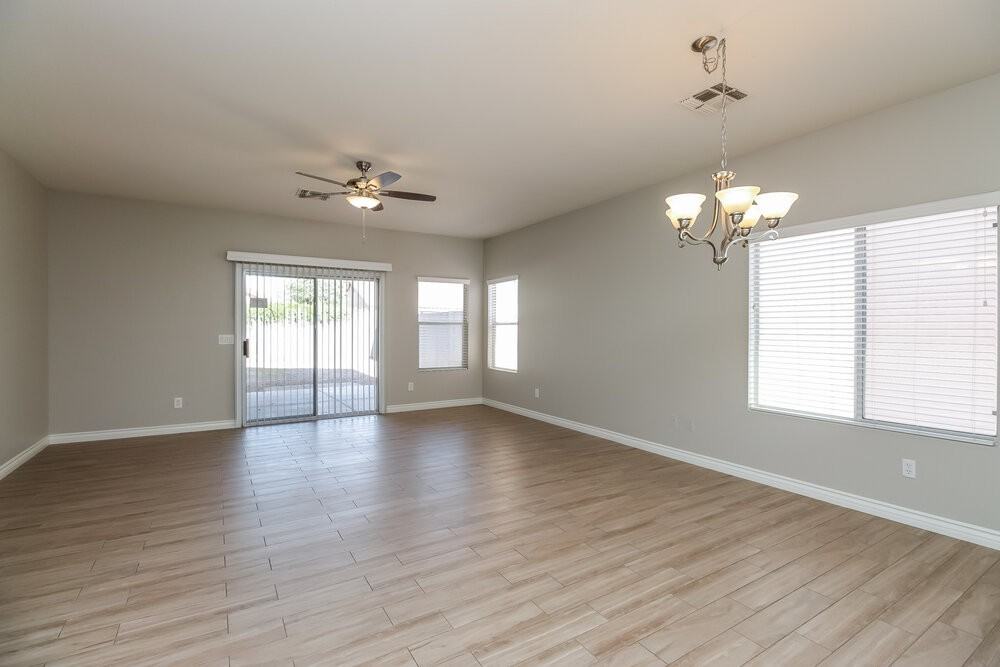 8146 E Onza Ave - Photo 3 of 15
